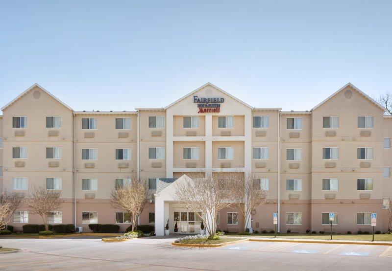 Fairfield Inn & Suites Fort Worth University Drive Exteriör bild
