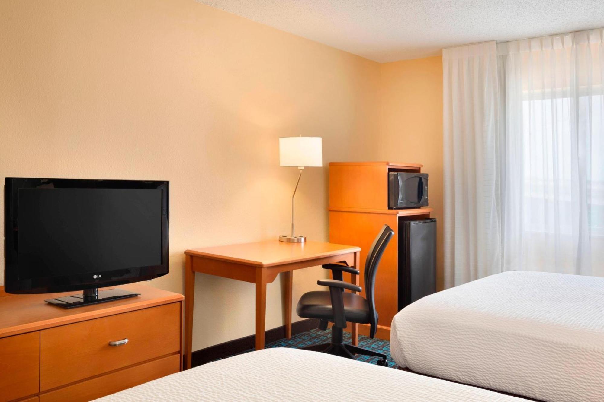 Fairfield Inn & Suites Fort Worth University Drive Exteriör bild